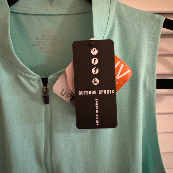 NWT CQC Sports Tank - Picture 5 of 5